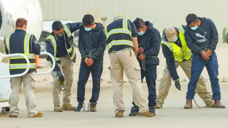 El Gobierno ‍de Donald Trump ha triplicado a 3,000 dólares su ‍oferta de estipendio a los migrantes que decidan "autodeportarse" voluntariamente de Estados Unidos, dijo este lunes ‍el Departamento de Seguridad Nacional.