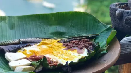 huevos enojados