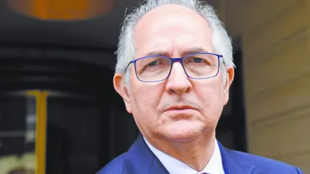 Descripción automática