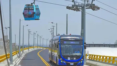 La Alianza de Tranviarios de México (ATM) mantiene firme su postura de estallar la huelga en el Sistema de Transportes Eléctricos de la Ciudad de México.

Para más información del tema, visita: https://www.eleconomista.com.mx/empresas/huelga-transporte-electrico-cdmx-llega-plazo-limite-tranviarios-mantienen-postura-20260120-796134.html

¡Síguenos en nuestras redes sociales para mantenerte informado!

Twitter: https://twitter.com/eleconomista 
Facebook: https://www.facebook.com/ElEconomista.mx
Instagram: https://www.instagram.com/eleconomistamx
LinkedIn: https://www.linkedin.com/company/el-economista/

#ElEconomista #EETV