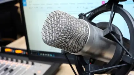 La asociación civil Alianza por el Derecho Humano de las Mujeres a Comunicar A.C. consiguió una autorización para retomar la operación de la frecuencia XHCDMX-FM 106.1 MHz de la Ciudad de México.

Para más información del tema, visita: https://www.eleconomista.com.mx/empresas/regulador-crt-notifica-regreso-radio-feminista-106-1-fm-cdmx-20260123-796758.html

¡Síguenos en nuestras redes sociales para mantenerte informado!

Twitter: https://twitter.com/eleconomista 
Facebook: https://www.facebook.com/ElEconomista.mx
Instagram: https://www.instagram.com/eleconomistamx
LinkedIn: https://www.linkedin.com/company/el-economista/
T

#ElEconomista #EETV