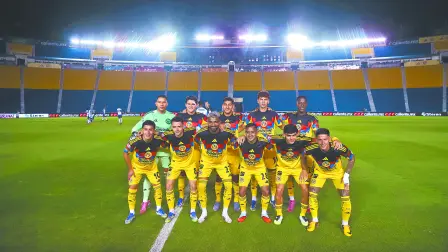 CIUDAD DE MÉXICO, 30AGOSTO2025. La Águilas juegan en su estadio a puerta cerrada despues de que el recinto fuera sancionado por parte de la Delegación Benito Juárez.  Partido de fútbol entre América vs Pachuca correspondiente a la jornada 7 del Torneo Apertura 2025 de Liga BBVA MX, en el Estadio Ciudad de los Deportes. FOTO: EDGAR NEGRETE LIRA/CUARTOSCURO.COM