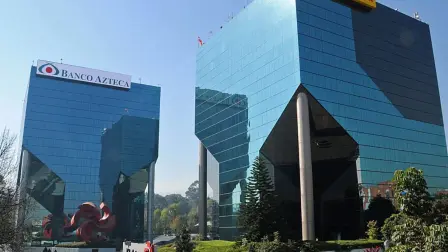 El Gobierno federal y Grupo Salinas llegaron a un acuerdo para que el grupo, propiedad de Ricardo Salinas Pliego, pague su adeudo fiscal por 32,132 millones de pesos, con lo que se pone fin a años de litigios entre el gobierno federal y el empresario.

Para más información del tema, visita: https://www.eleconomista.com.mx/sectorfinanciero/grupo-salinas-llega-acuerdo-fiscal-pagara-32-132-millones-pesos-gobierno-20260129-797666.html

¡Síguenos en nuestras redes sociales para mantenerte informado!

Twitter: https://twitter.com/eleconomista 
Facebook: https://www.facebook.com/ElEconomista.mx
Instagram: https://www.instagram.com/eleconomistamx
LinkedIn: https://www.linkedin.com/company/el-economista/

#ElEconomista #EETV