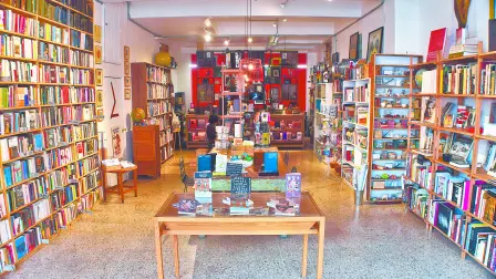 Esta es otra librería en Ciudad de México que fue obligada a cerrar por la crisis y aparece aquí con fines ilustrativos. Foto EE: Francisco de Anda