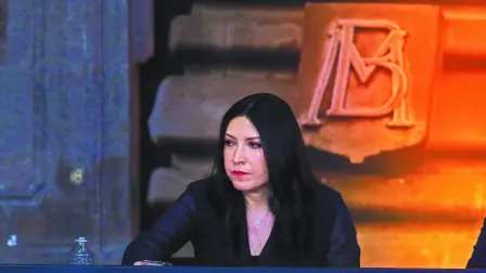 La gobernadora acotó que la flexibilidad del tipo de cambio contribuye como mecanismo para amortiguar choques externos.