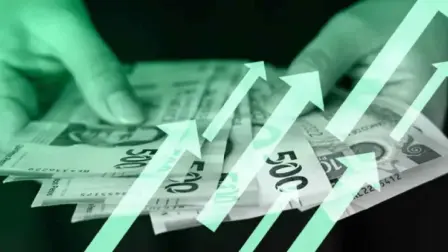 El peso retrocedió en un mercado que asimilaba un dato de precios al productor estadounidense por encima de lo esperado, aunque consiguió cerrar el mes con ganancias.

Para más información del tema, visita: https://www.eleconomista.com.mx/mercados/precio-dolar-hoy-27-febrero-2026-cuanto-cerro-20260227-801999.html

¡Síguenos en nuestras redes sociales para mantenerte informado!

Twitter: https://twitter.com/eleconomista 
Facebook: https://www.facebook.com/ElEconomista.mx
Instagram: https://www.instagram.com/eleconomistamx
LinkedIn: https://www.linkedin.com/company/el-economista/

#ElEconomista #TipodeCambio