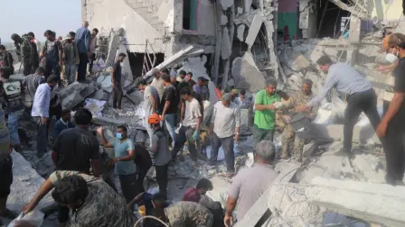 Las autoridades de Irán han denunciado este sábado la muerte de al menos 108 niñas. Asimismo, asegura que más de 200 militares estadounidenses han muerto.

Para más información del tema, visita: https://www.eleconomista.com.mx/internacionales/bombardeos-eu-e-israel-iran-cobran-200-vidas-750-heridos-media-luna-roja-20260228-802080.html

¡Síguenos en nuestras redes sociales para mantenerte informado!

Twitter: https://twitter.com/eleconomista 
Facebook: https://www.facebook.com/ElEconomista.mx
Instagram: https://www.instagram.com/eleconomistamx
LinkedIn: https://www.linkedin.com/company/el-economista/

#ElEconomista #Irán #Ataques