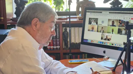 El canciller Juan Ramón de la Fuente sostuvo una video reunión con los representantes de México en Medio Oriente.