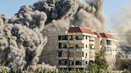 La oleada de ataques israelíes, antes del amanecer de este sábado, fue una de las más intensas desde que arrancó la guerra hace una semana. Entre los blancos hubo una academia militar, un centro de mando subterráneo y un depósito de misiles.

Para más información del tema, visita: https://www.eleconomista.com.mx/internacionales/donald-trump-lanza-amenaza-hoy-iran-sera-golpeado-fuertemente-20260307-803148.html

¡Síguenos en nuestras redes sociales para mantenerte informado!

Twitter: https://twitter.com/eleconomista 
Facebook: https://www.facebook.com/ElEconomista.mx
Instagram: https://www.instagram.com/eleconomistamx
LinkedIn: https://www.linkedin.com/company/el-economista/

#ElEconomista #Irán