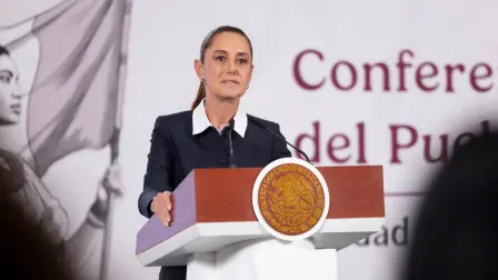 La presidenta Claudia Sheinbaum en su conferencia matutina en Palacio Nacional.