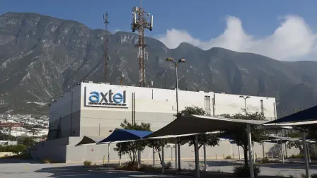 Axtel.