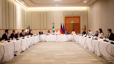 El canciller se reunió con empresarios alemanes en Cancún, Quintana Roo.