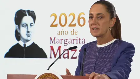 La presidenta de México, Claudia Sheinbaum, reconoció este martes que existe la posibilidad de que el llamado “Plan B” de la reforma electoral no sea aprobado en el Senado, y subrayó que desconoce el sentido del voto de las y los legisladores.

¡Síguenos en nuestras redes sociales para mantenerte informado!