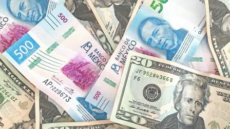 El peso cae debido ⁠a la cautela ⁠en los mercados ‌después de que Irán dijo que no ha dialogado con Estados Unidos para poner fin a la guerra.

Para más información del tema, visita: https://www.eleconomista.com.mx/mercados/precio-dolar-hoy-24-marzo-2026-cuanto-cotiza-20260324-805629.html

Twitter: https://twitter.com/eleconomista 
Sitio web: https://www.eleconomista.com.mx/ 
Facebook: https://www.facebook.com/ElEconomista.mx 
Instagram: https://www.instagram.com/eleconomistamx

#ElEconomista #EETV #Mercados