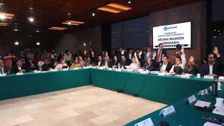 Reunión ordinaria de la Comisión de Puntos Constitucionales de la Cámara de Diputados.