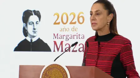 La presidenta de México, Claudia Sheinbaum, aseguró este lunes que la reciente variación en el tipo de cambio no representa un riesgo para la economía nacional.

Para más información del tema, visita: https://www.eleconomista.com.mx/politica/sheinbaum-descarta-preocupacion-peso-atribuye-alza-combustibles-factores-internacionales-20260330-806528.html

Twitter: https://twitter.com/eleconomista 
Sitio web: https://www.eleconomista.com.mx/ 
Facebook: https://www.facebook.com/ElEconomista.mx 
Instagram: https://www.instagram.com/eleconomistamx

#ElEconomista #EETV #Política