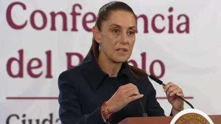 La presidenta Claudia Sheinbaum anunció cambios en la dirección de la Agencia Nacional de Aduanas, tras la salida de Rafael Marín de la conducción del organismo.

Para más información del tema, visita: https://www.eleconomista.com.mx/politica/sheinbaum-anuncia-cambios-agencia-nacional-aduanas-destaca-aumento-recaudacion-20260401-806922.html 

Twitter: https://twitter.com/eleconomista   
Sitio web: https://www.eleconomista.com.mx/   
Facebook: https://www.facebook.com/ElEconomista.mx   
 
#ElEconomista  #EETV