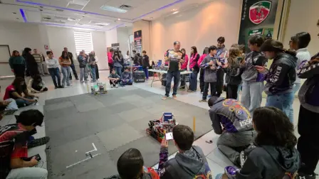 La Copa FutBotMX es una iniciativa que une el deporte, la salud y la tecnología. Foto: Especial.