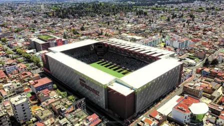 Estadio Nemesio Diez .