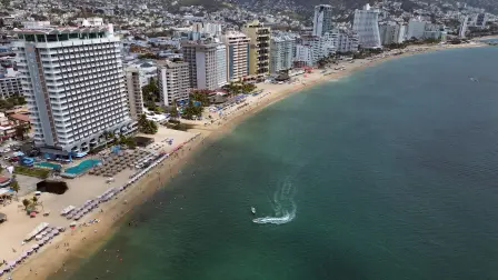 Imagen panorámica de la zona hotelera de Acapulco Guerrero, tomada en febrero de 2026.