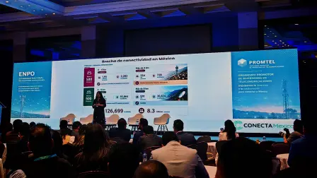 La directora general del Promtel, Elizabeth Sosa, participó en el foro Conecta Latam. Foto EE: Nicolás Lucas.