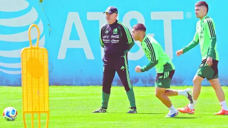 Con jugadores de Liga MX