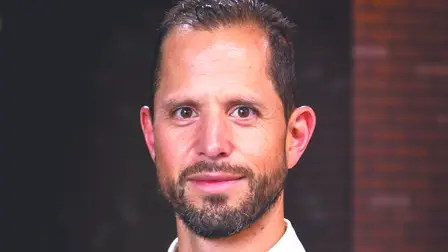 Raúl Escalante Martínez, VP de asuntos legales y corporativos de grupo modelo.