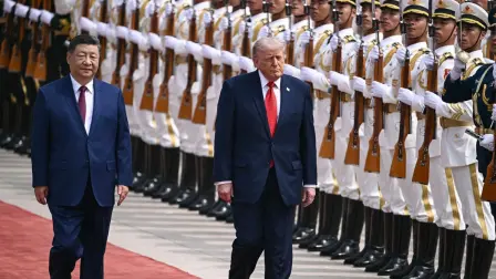 El presidente de China, Xi Jinping, elogió ⁠este jueves un "nuevo enfoque" de las relaciones con Estados Unidos que prevé la cooperación junto con una competencia ‌moderada, tras su cumbre con el presidente Donald Trump.

¡Síguenos en nuestras redes sociales para mantenerte informado!