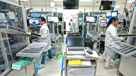 La guerra comercial entre Estados Unidos y China elevó la demanda estadounidense por manufacturas producidas en México.