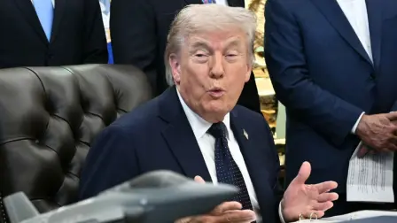 El presidente de Estados Unidos, ⁠Donald Trump, dijo este martes que es ‌posible que Estados ⁠Unidos tenga que volver ⁠a atacar a Irán ‌y que estuvo ​a solo una hora de ​tomar la decisión de lanzar un ataque antes de posponerlo.

Para más información del tema, visita: https://www.eleconomista.com.mx/internacionales/trump-dice-veria-obligado-atacar-nuevo-iran-dos-tres-dias-hay-acuerdo-20260519-814282.html

¡Síguenos en nuestras redes sociales para mantenerte informado!

Twitter: https://twitter.com/eleconomista 
Facebook: https://www.facebook.com/ElEconomista.mx
Instagram: https://www.instagram.com/eleconomistamx
LinkedIn: https://www.linkedin.com/company/el-economista/

#ElEconomista #Trump #GuerraenIrán