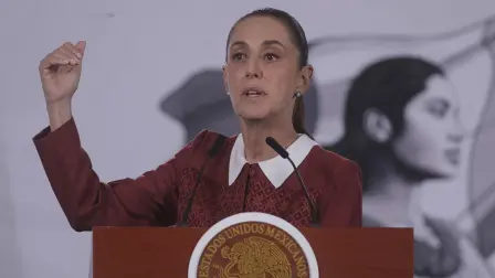 Claudia Sheinbaum Pardo, presidenta de México, durante la conferencia de prensa matutina en la Sala de Tesorería del Palacio. Foto EE: Eric Lugo