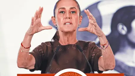 La mandataria indicó en su conferencia de prensa de ayer que los gobernadores deberían dar explicaciones sobre los señalamientos.