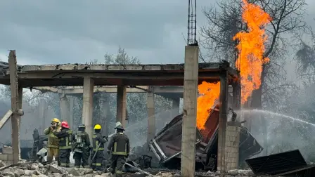 Explosión de cuatro pipas con gas LP en Tepeaca provoca evacuaciones masivas, deja tres heridos y moviliza a fuerzas federales.