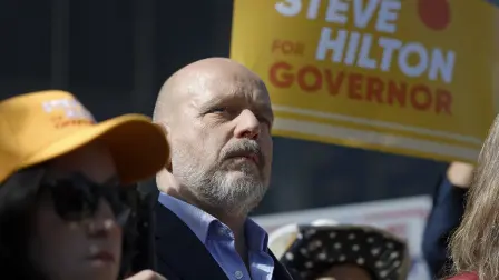 Hilton derrotó a Tom Steyer en la contienda interna y buscará llegar al gobierno de California en las elecciones del 3 de noviembre