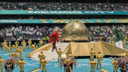 El Estadio Azteca volvió a hacer historia al albergar por tercera vez el partido inaugural de una Copa del Mundo.