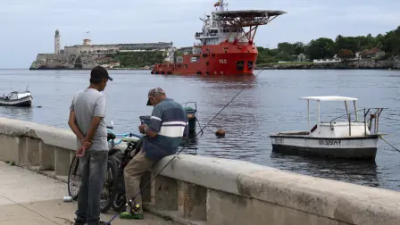 La llegada del cargamento ocurre mientras Cuba enfrenta restricciones energéticas y un bloqueo petrolero de Estados Unidos.