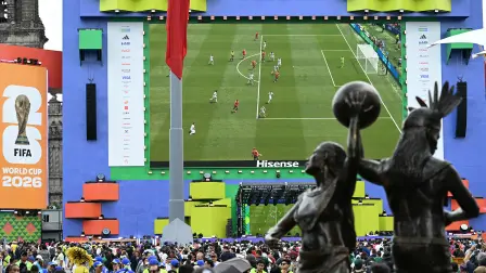 Fan Fest en el Zócalo de la Ciudad de México.