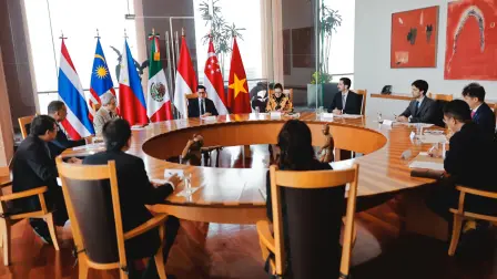 El canciller Roberto Velasco se reunió con los embajadores de Filipinas, Indonesia, Malasia, Tailandia, Singapur y Vietnam.