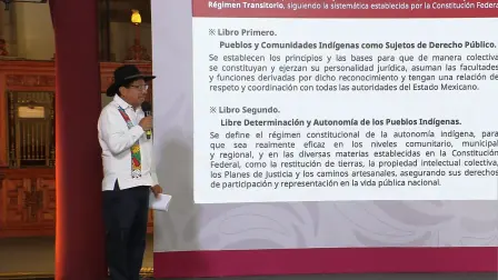 Adelfo Regino Montes, director general del Instituto Nacional de los Pueblos Indígenas.
