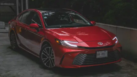 Toyota Camry HEV