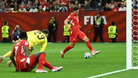 Soccer Football - FIFA World Cup 2026 - Round of 32 - Switzerland v Algeria - BC Place, Vancouver, Canada - July 2, 2026 Switzerland's Fabian Rieder misses a chance to score IMAGN IMAGES via Reuters/Simon Fearn     TPX IMAGES OF THE DAY