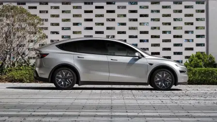 Tesla Model Y L 2027