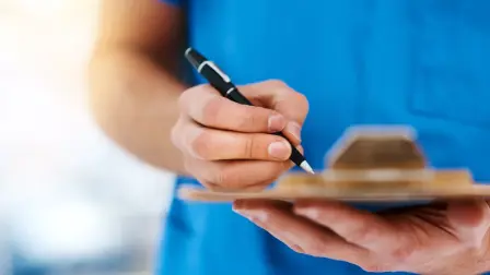 No podrán hacer prescripciones en consultorios privados independientes.