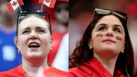 Fans de las selecciones de Canadá y Marruecos.