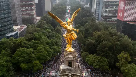 Ángel de la Independencia en Paseo de la Reforma, Ciudad de México, durante los festejos del Mundial 2026.