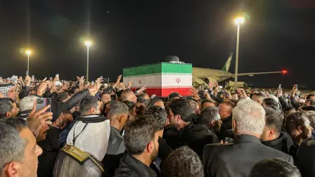 El féretro del difunto Líder Supremo de Irán, el ayatolá Ali Jamenei, fallecido el 28 de febrero durante ataques aéreos israelíes y estadounidenses contra Irán.