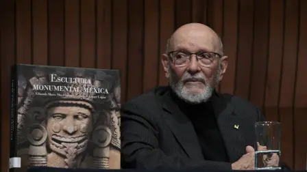 El arqueólogo Eduardo Matos Moctezuma hace un recorrido por la escultura prehispánica.