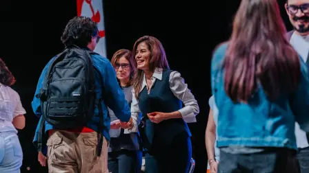 Entrega de Apoyos de Renta para Jóvenes, dentro de la estrategia municipal denominada "Vivienda para vivir bien".