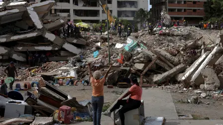 Operaciones de rescate tras los dos terrmotos en Venezuela ocurridos el 24 de junio.