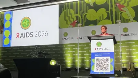 La presidenta de la Sociedad Internacional del SIDA (IAS) y presidenta internacional de AIDS 2026, Beatriz Grinsztejn, durante la ceremonia de apertura de la 26.ª Conferencia Internacional sobre el SIDA, en Río de Janeiro, Brasil.